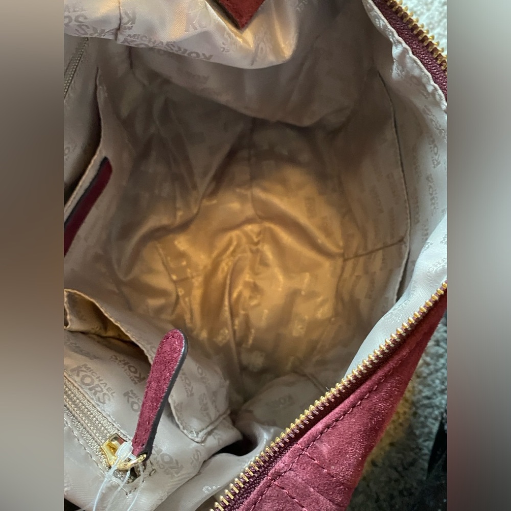 BNWT Michael Kors Suede Purse - Picture 11 of 15